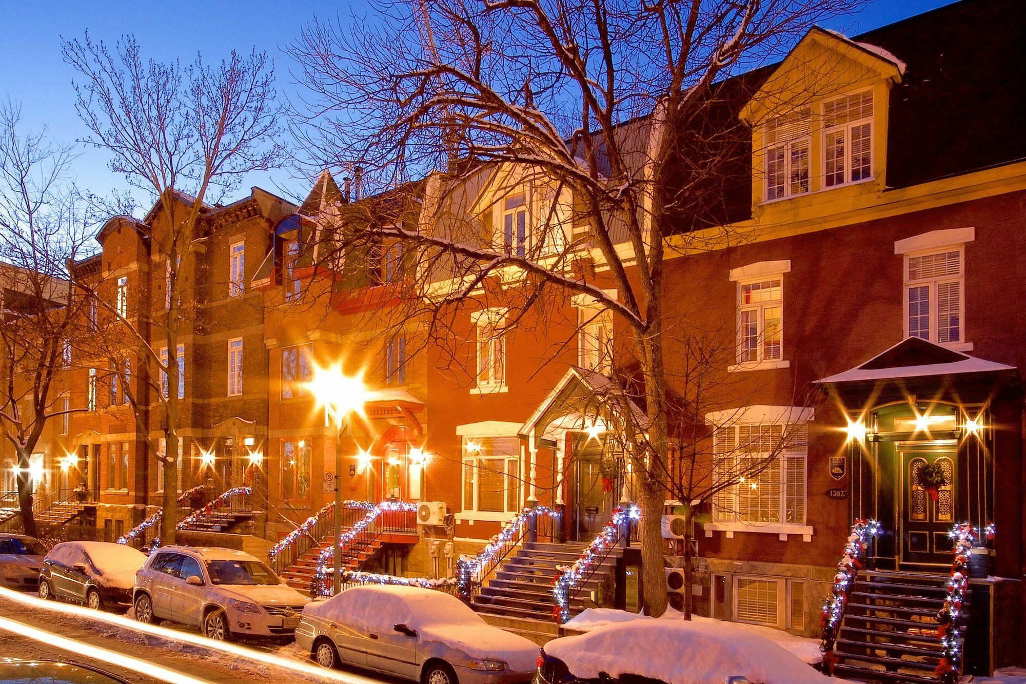 Auberge Les Bons Matins Hotell Montréal Exteriör bild